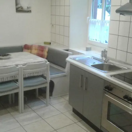 Juengling Apartment *
